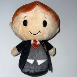 Harry Potter Ronald Weasley Itty Bittys Hallmark 4" Plush Wizarding World